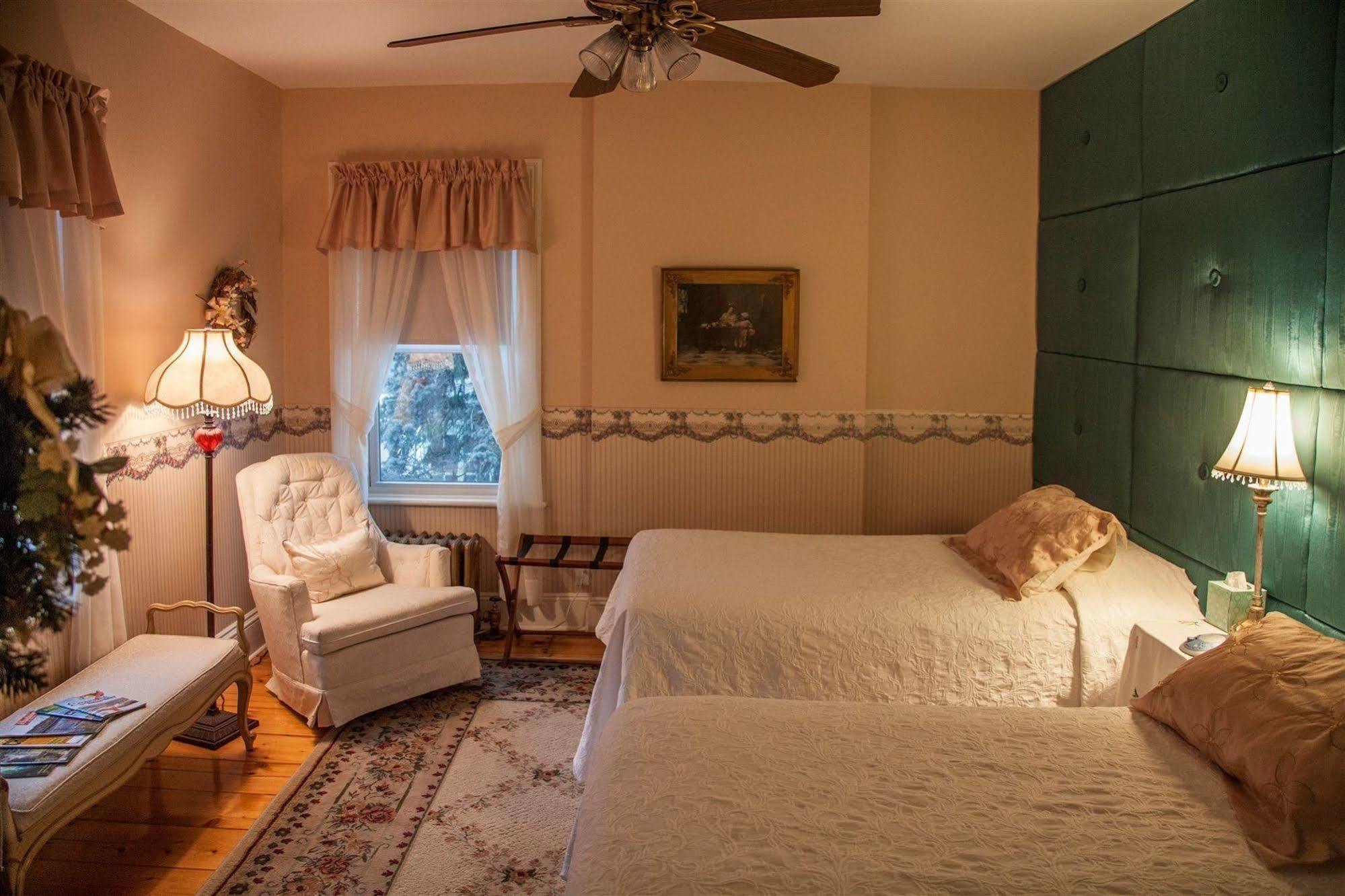 Westchester County Havalimanı Havaalanı'na en yakın oteller hangileri? Haverstraw Dış mekan fotoğraf