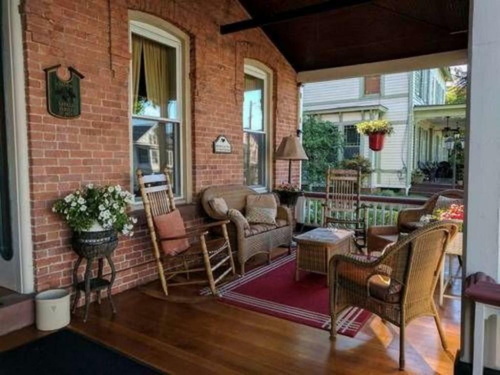 Westchester County Havalimanı Havaalanı'na en yakın oteller hangileri? Haverstraw Dış mekan fotoğraf