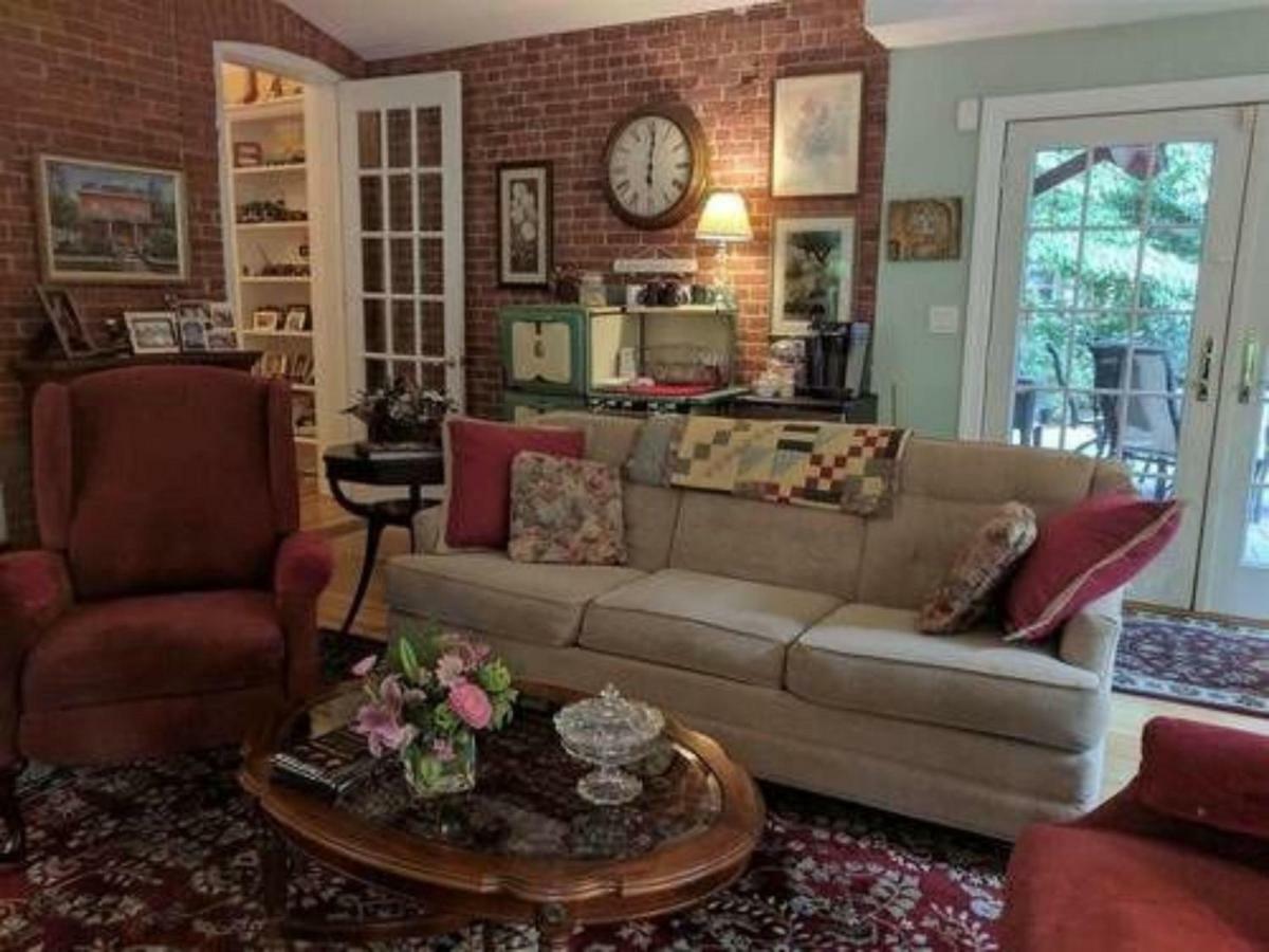 Westchester County Havalimanı Havaalanı'na en yakın oteller hangileri? Haverstraw Dış mekan fotoğraf